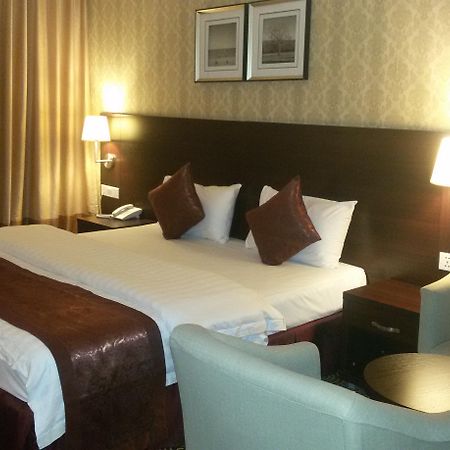 Rush Inn Hotel Dubai Exterior foto