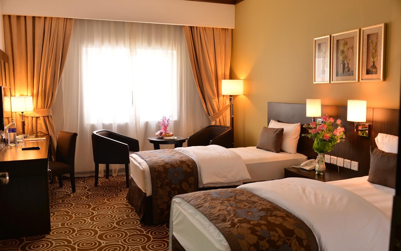 Rush Inn Hotel Dubai Exterior foto