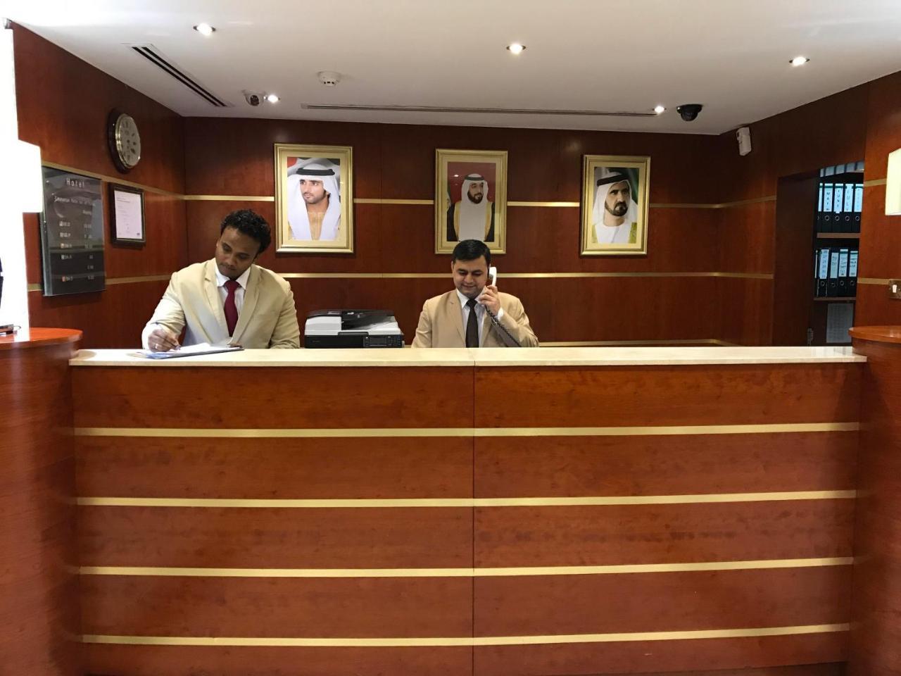 Rush Inn Hotel Dubai Exterior foto
